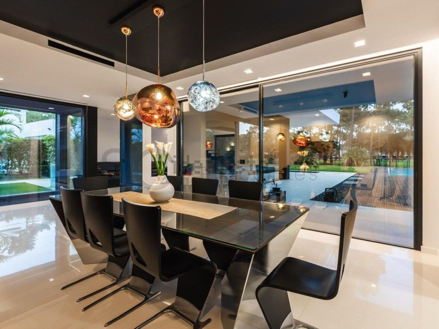 小楼房或独栋别墅出售在Rua das Mimosas - 客厅