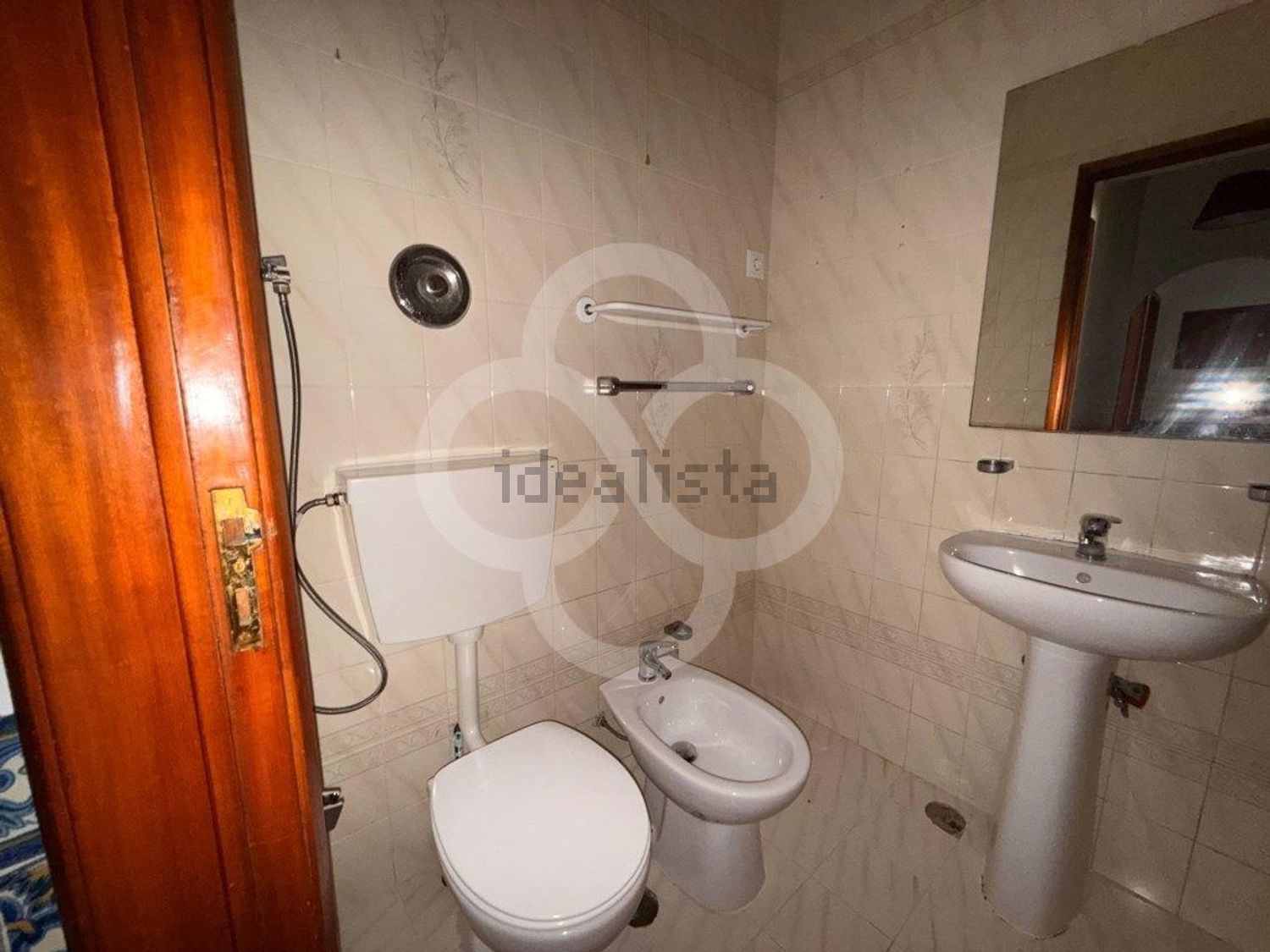 出租公寓 t2在Rua da Fonte dos Passarinhos, 28 a - 卫生间