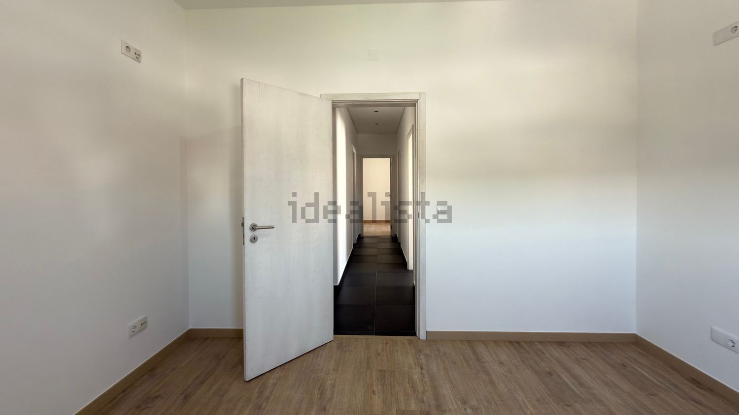 公寓 t3出售在Avenida dos Ferroviários, 1 - 卧室