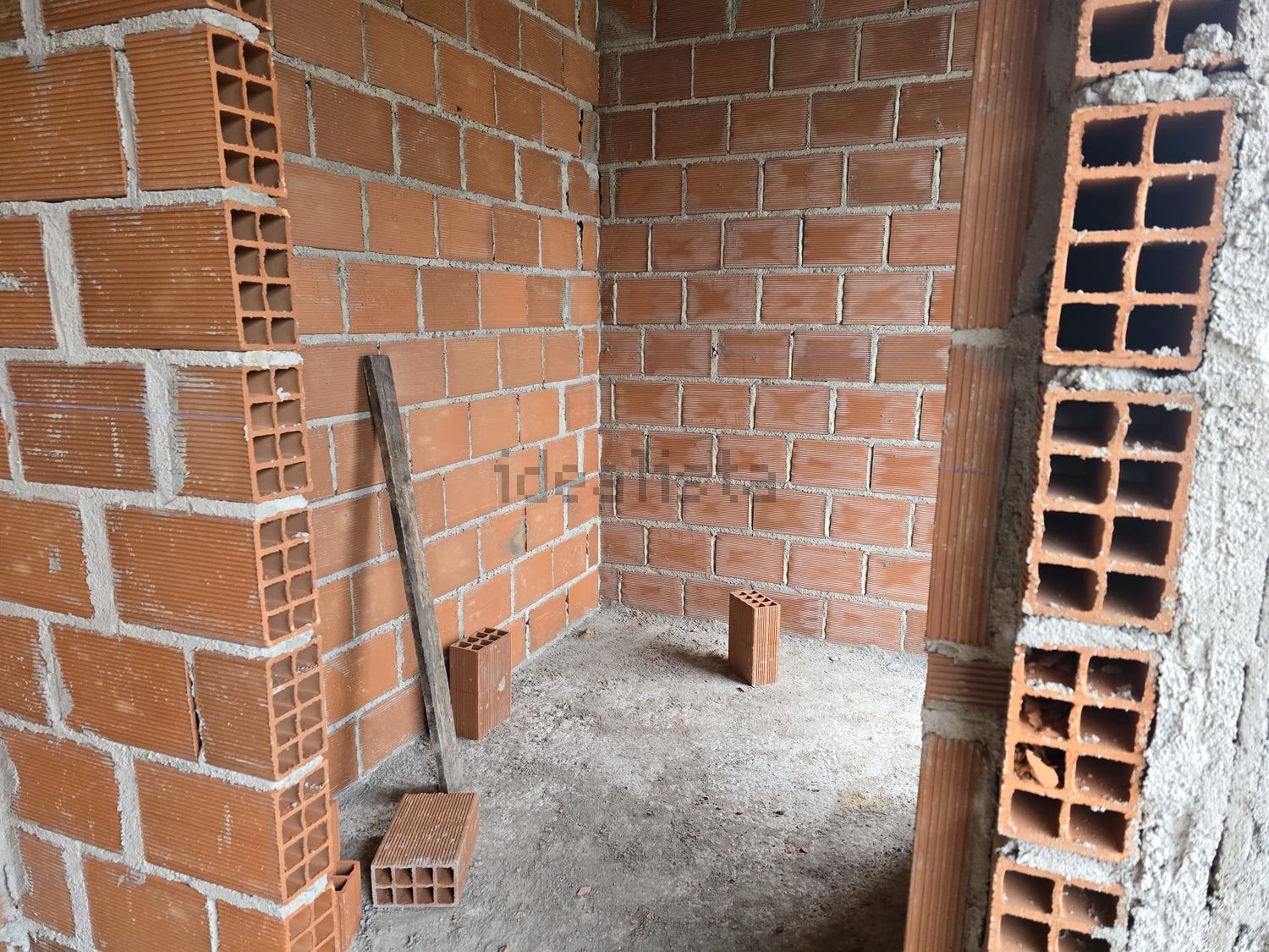小楼房或独栋别墅出售在Rua de São José - 详情
