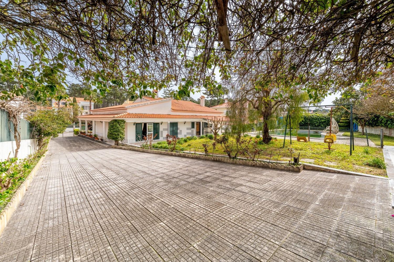 小楼房或独栋别墅出售在Avenida Pinhal do Caldas, 42 - 外立面