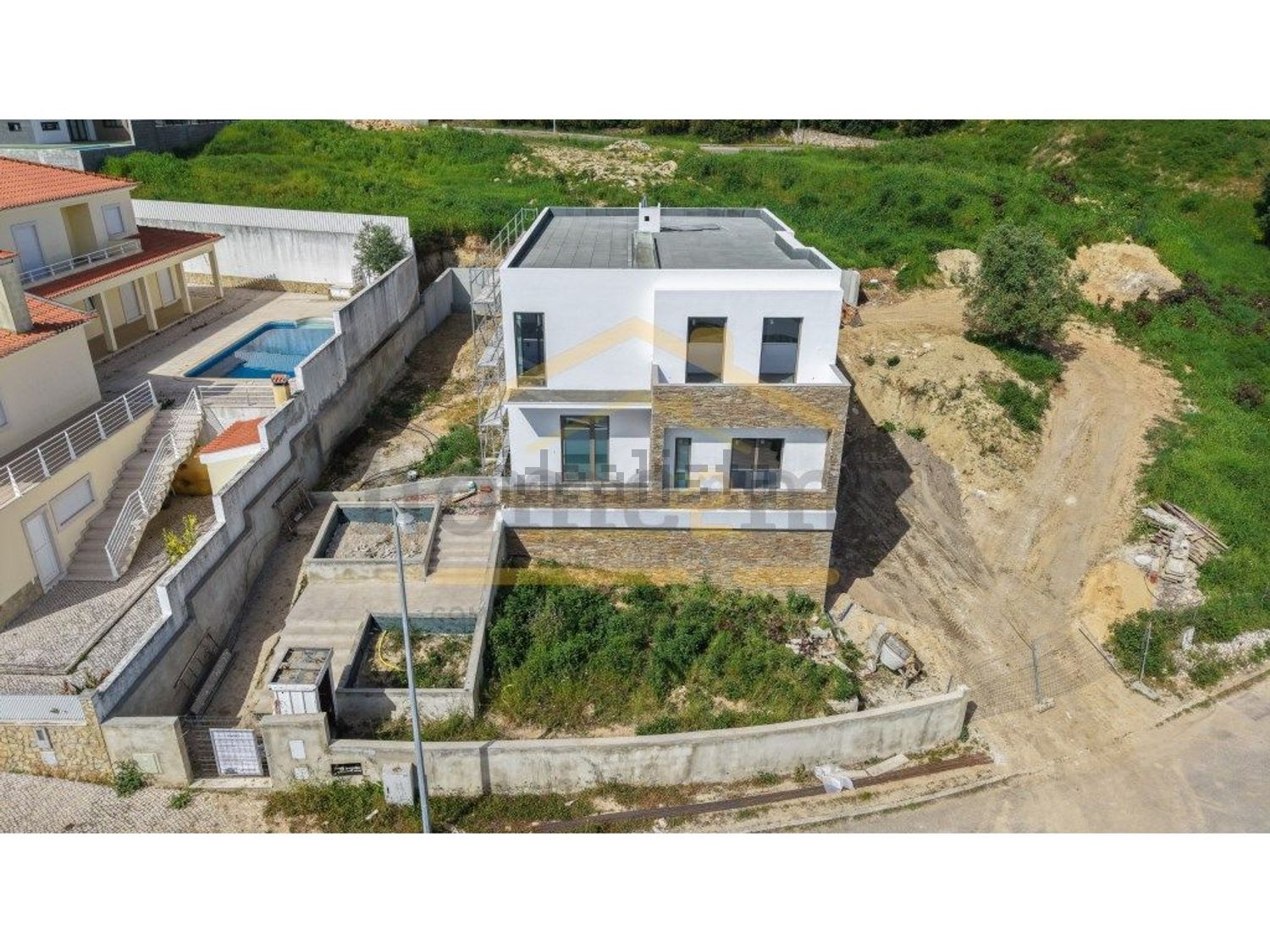 小楼房或独栋别墅出售在 Vila Franca de Xira - 照片