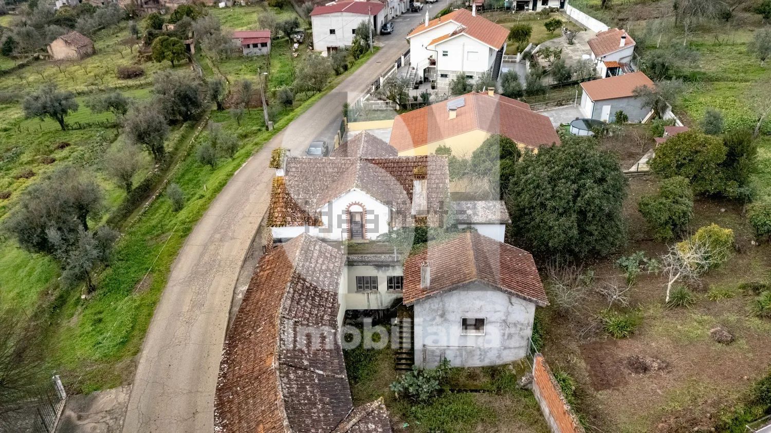 双拼别墅出售在 Figueira de Lorvão - 外立面