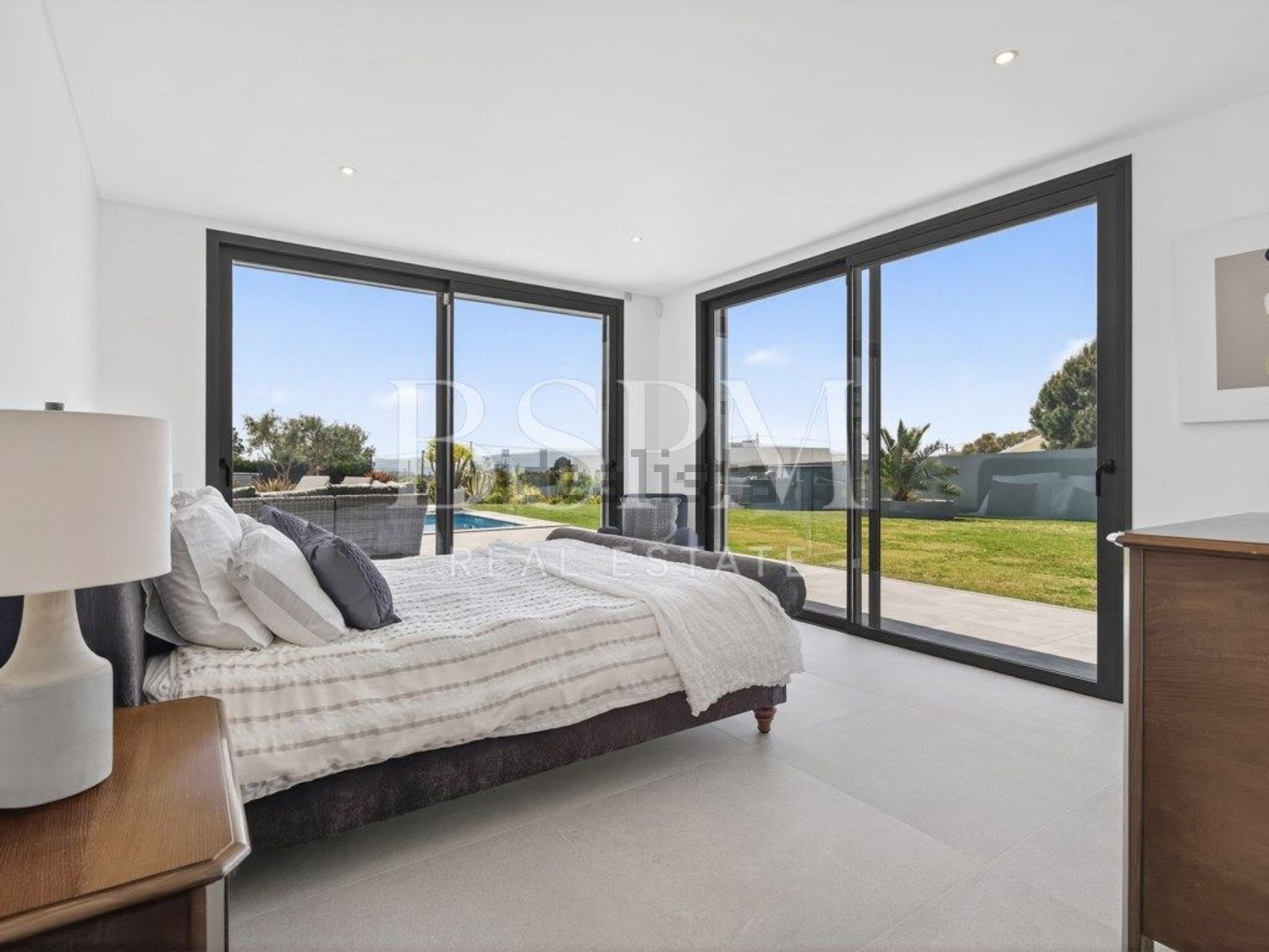 小楼房或独栋别墅出售在Rua do Casal Novo - 卧室