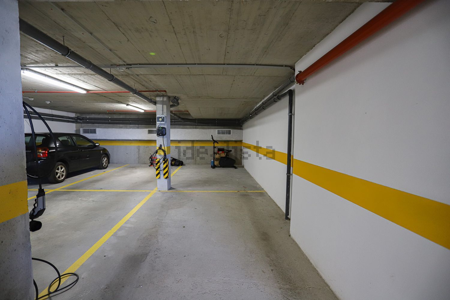 公寓 t2出售在Alameda dos Pinheiros, 94 - 停车位