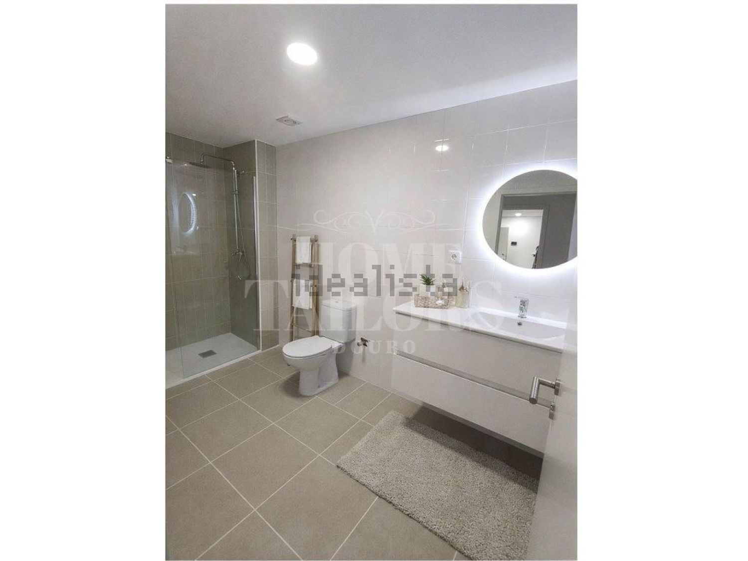 公寓 t2出售在Rua Manuel Simões Madaíl, 25 - 卫生间