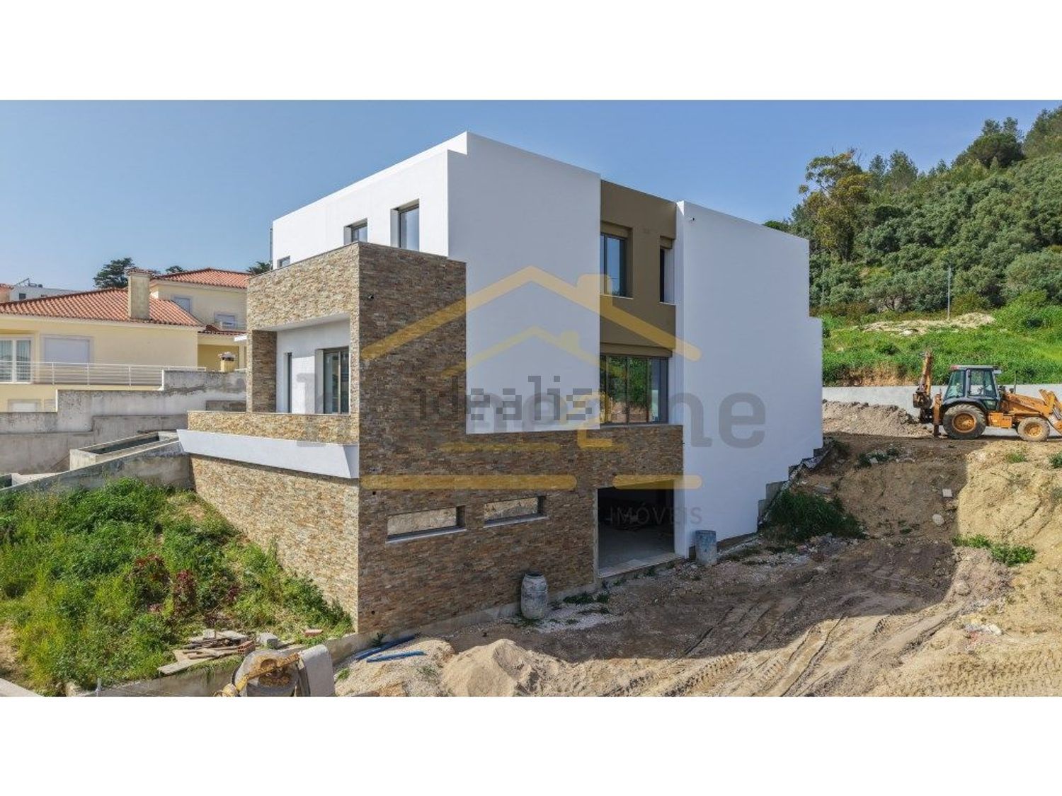 小楼房或独栋别墅出售在 Vila Franca de Xira - 外立面