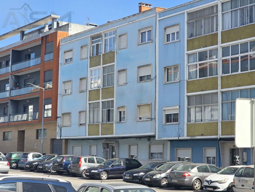 公寓 t1出售在Avenida General Humberto Delgado