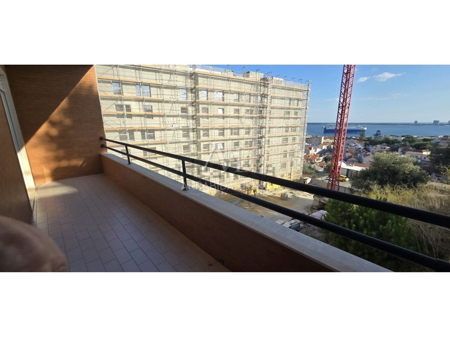 公寓 t3出售在Rua Óscar Paxeco - 阳台