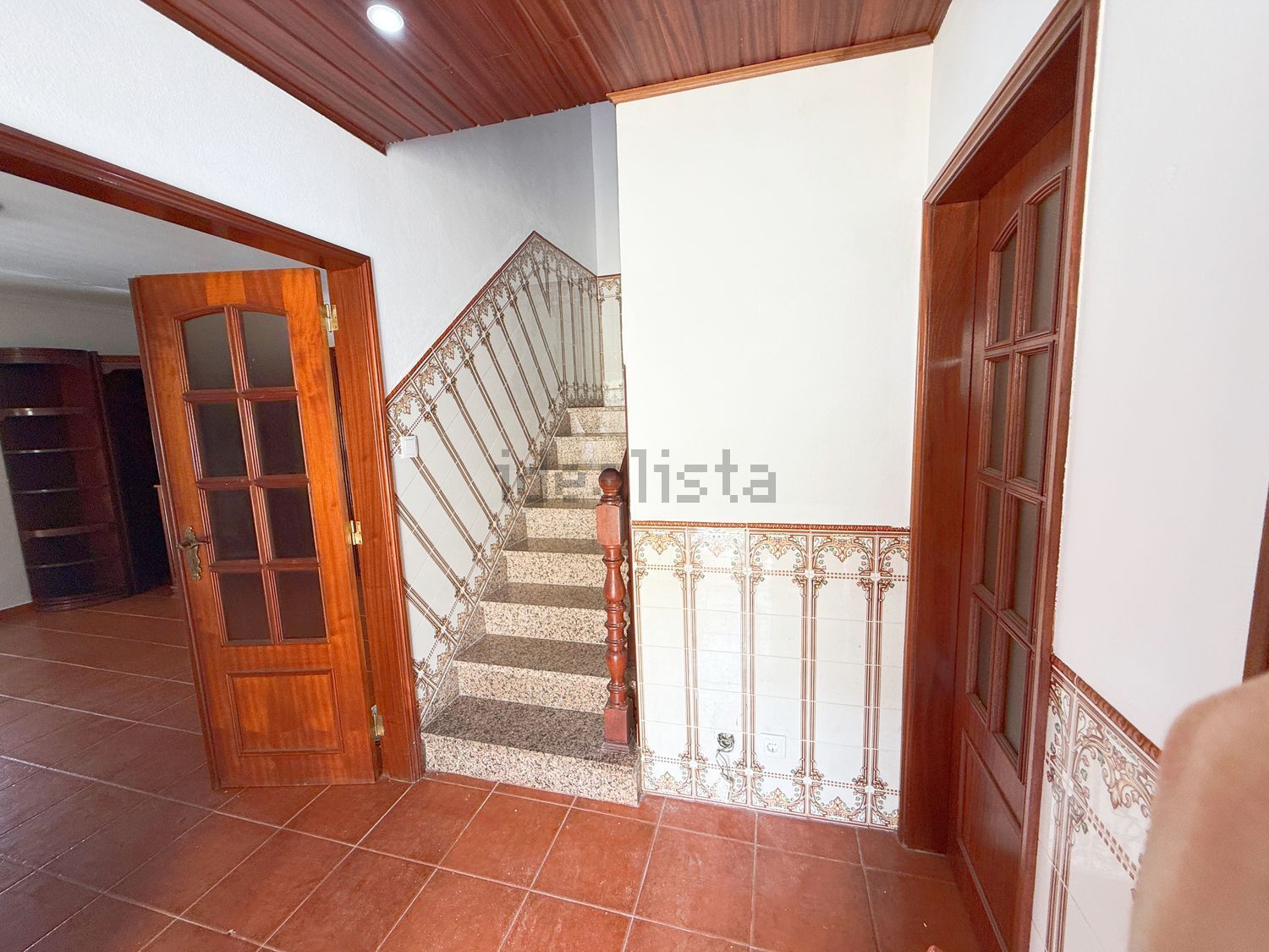 出租小楼房或独栋别墅在Rua Cidade de Viana do Castelo - 详情
