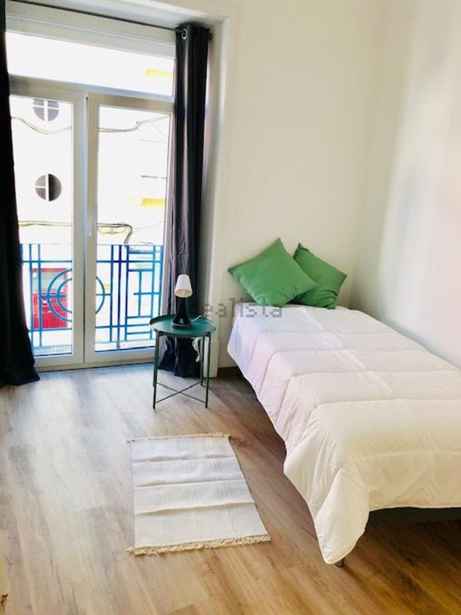 出租房间在Rua Elias Garcia, 165 e - 卧室