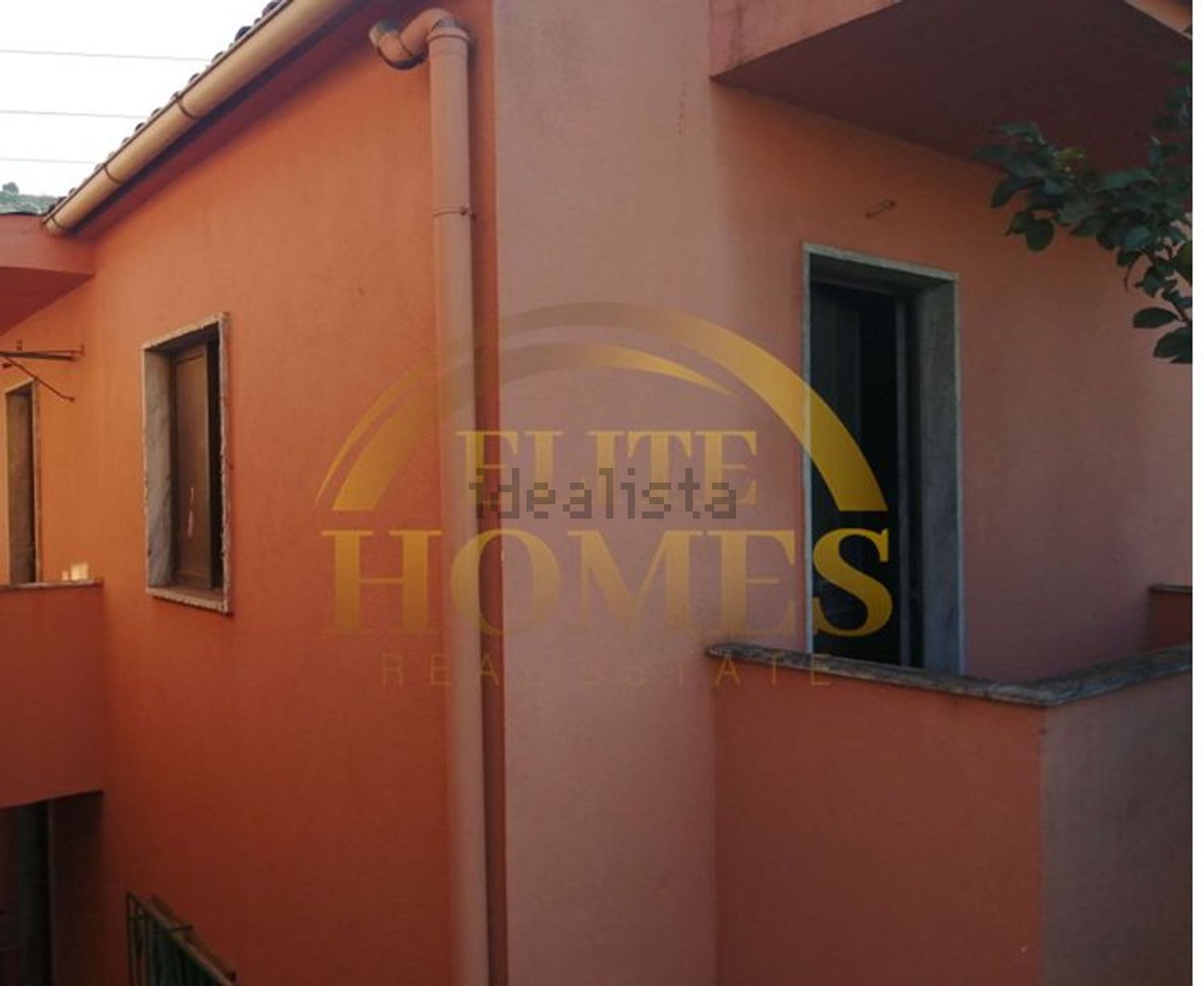 小楼房或别墅出售在Rua da Ribeira - 照片