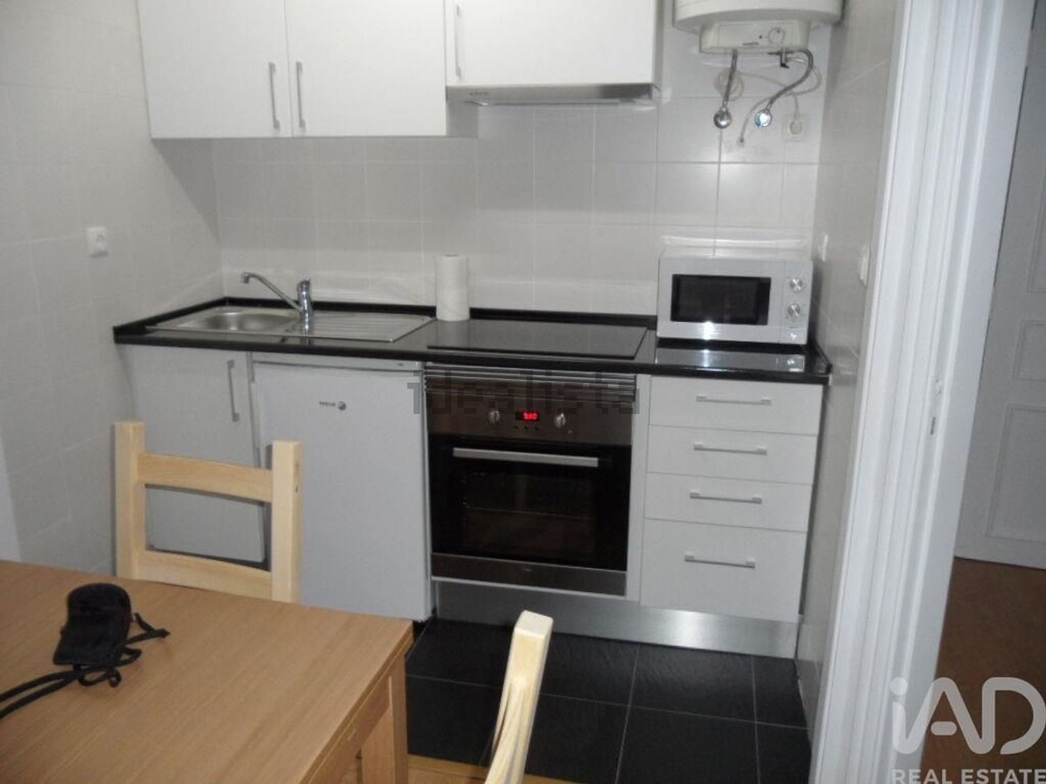 出租公寓 t1在 Sete Rios - 客厅