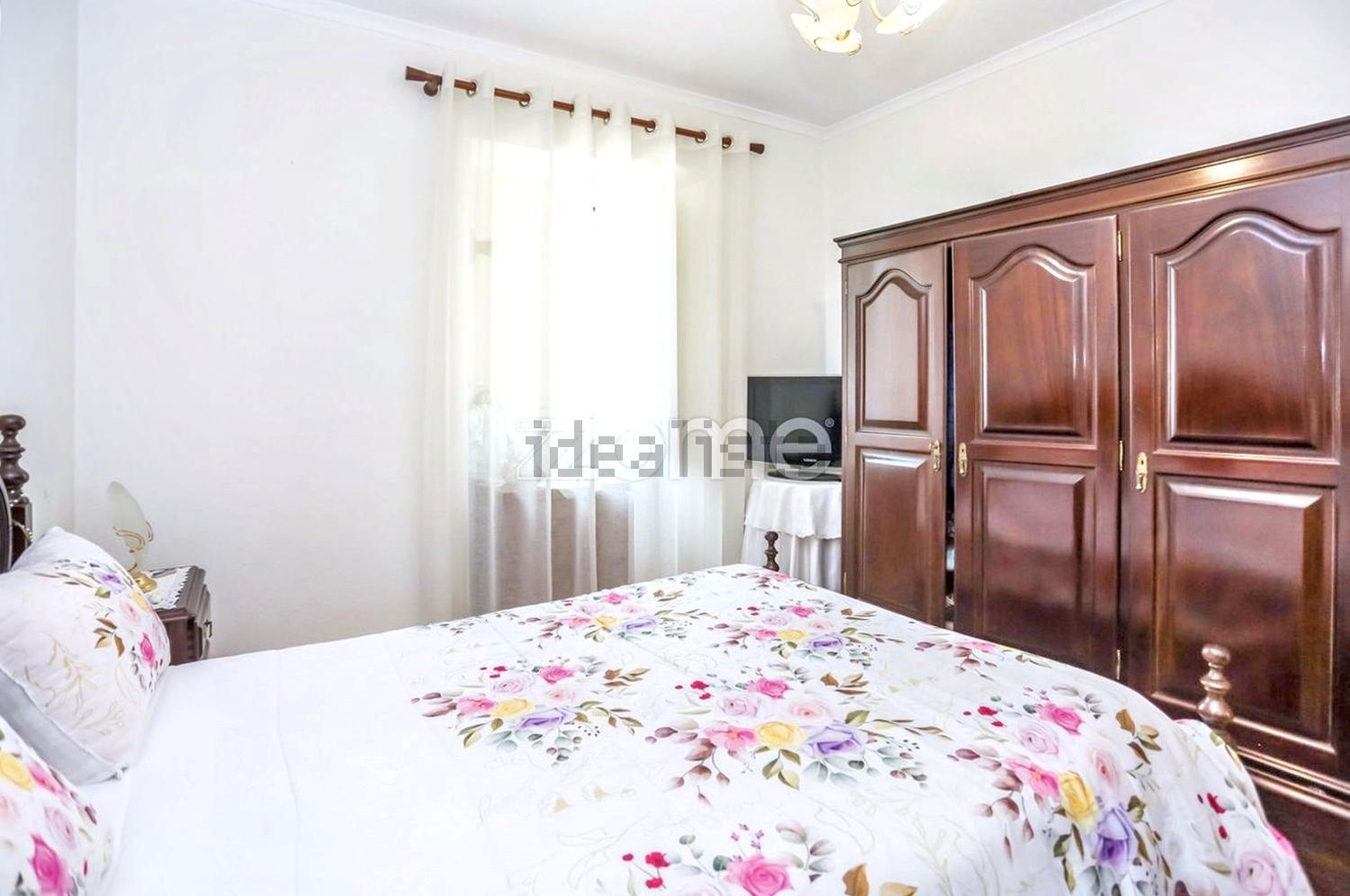 联排别墅出售在Bairro Almeida Araújo, 45 - 卧室