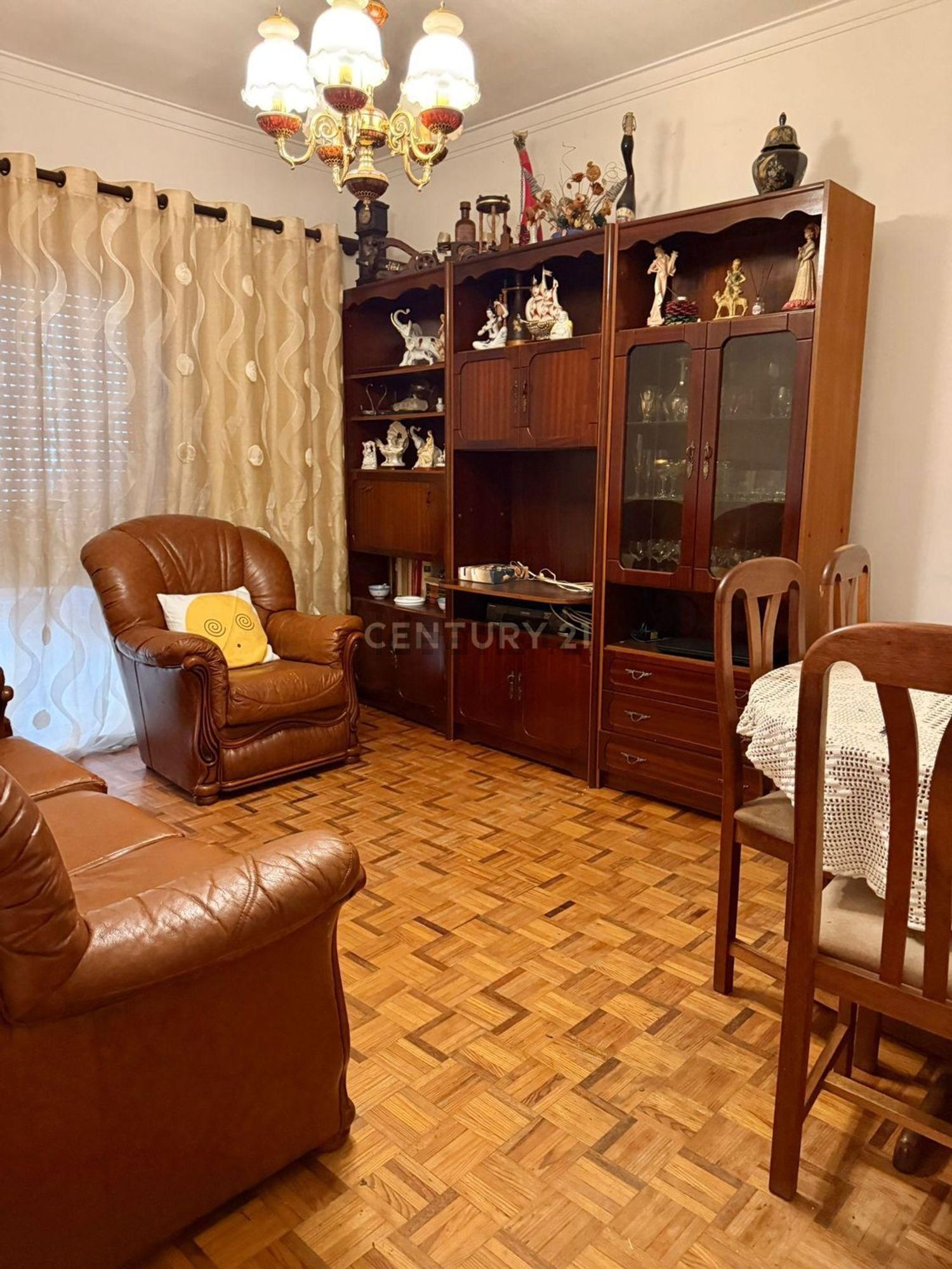 公寓 t3出售在Praceta Augusto Gil s/n - 客厅