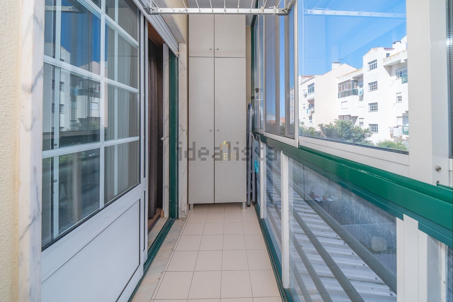 公寓 t2出售在 Centro da Quinta do Conde - 阳台