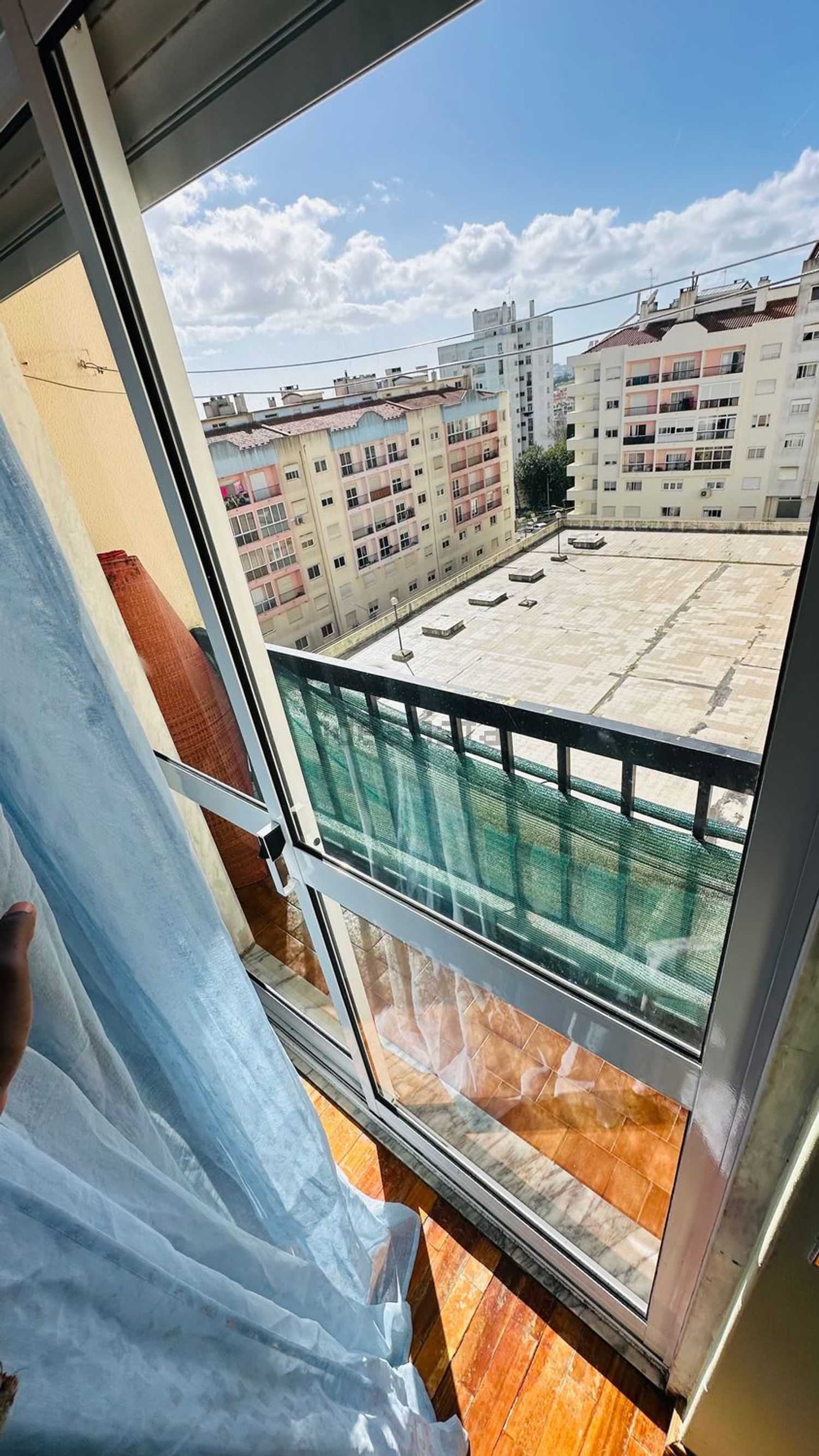 出租房间在Avenida Afonso Costa, 40 - 阳台