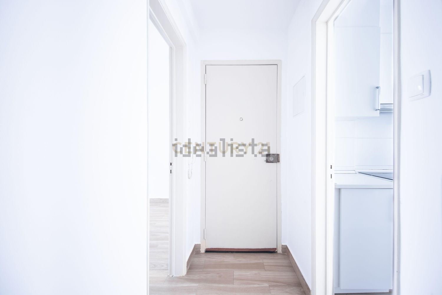 公寓 t2出售在 Moscavide e Portela - 过道