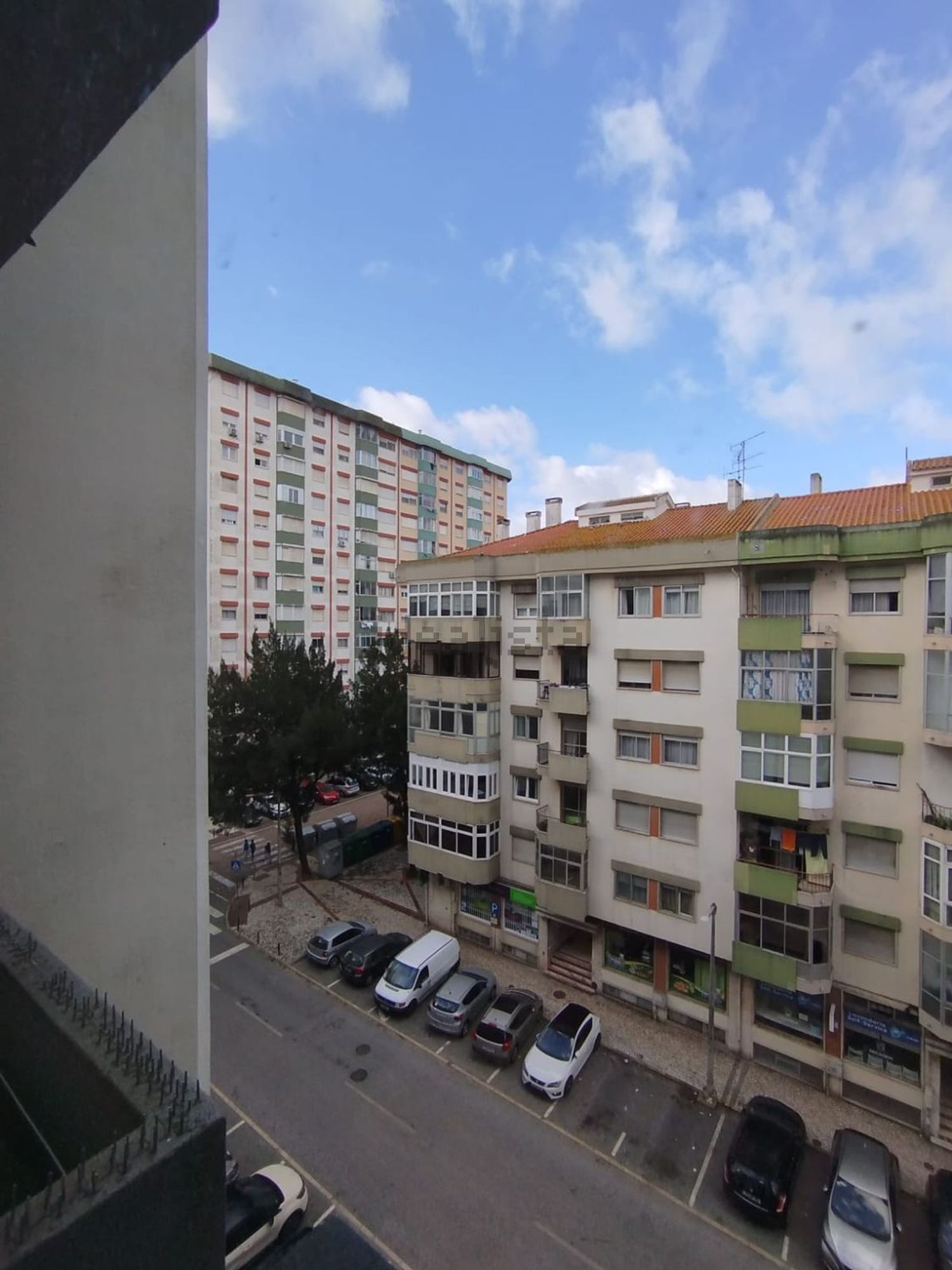 公寓 t3出售在Praceta Simões de Almeida Júnior, 12 - 视线