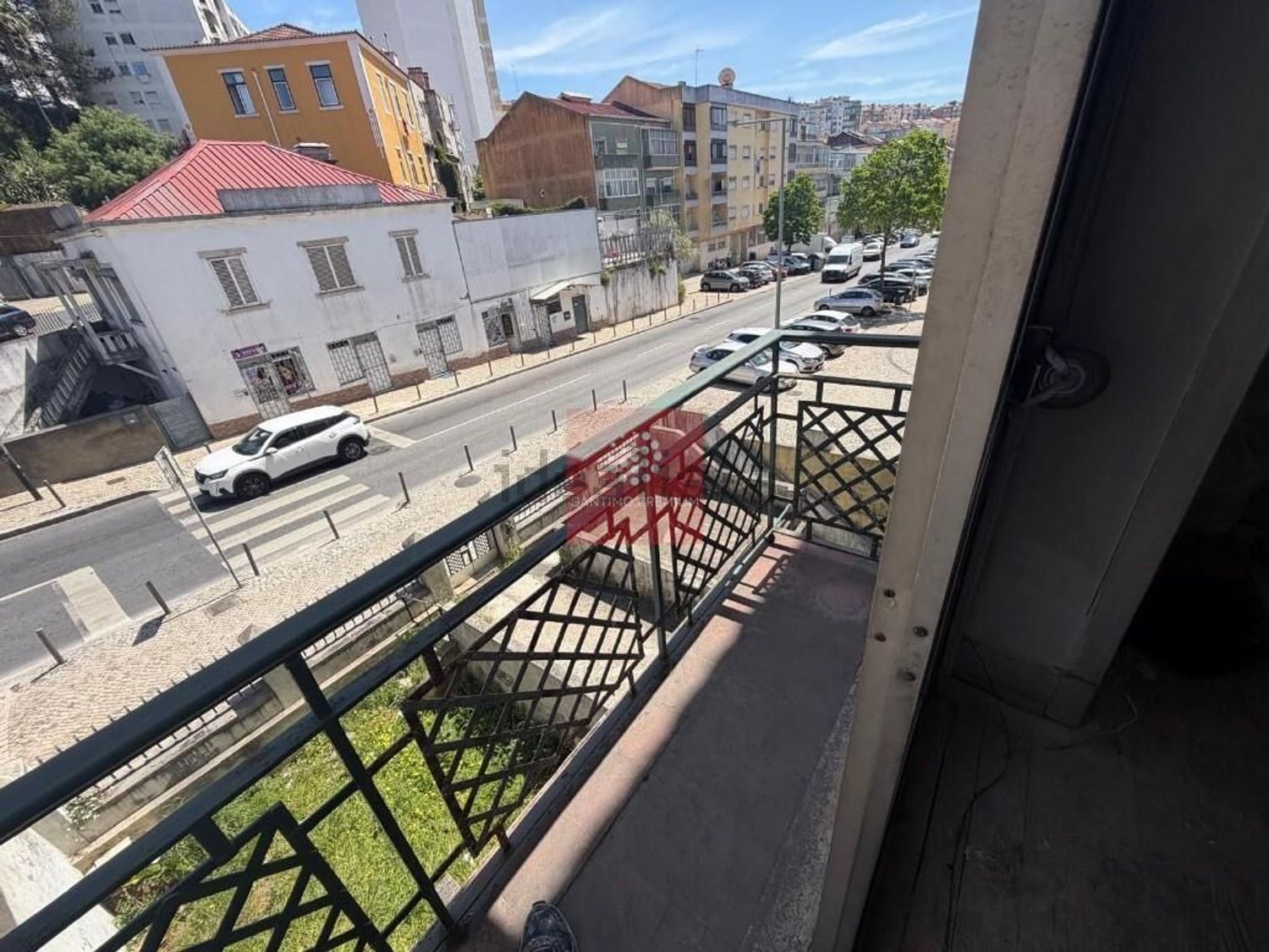 公寓 t5出售在Avenida Miguel Bombarda, 157 - 阳台