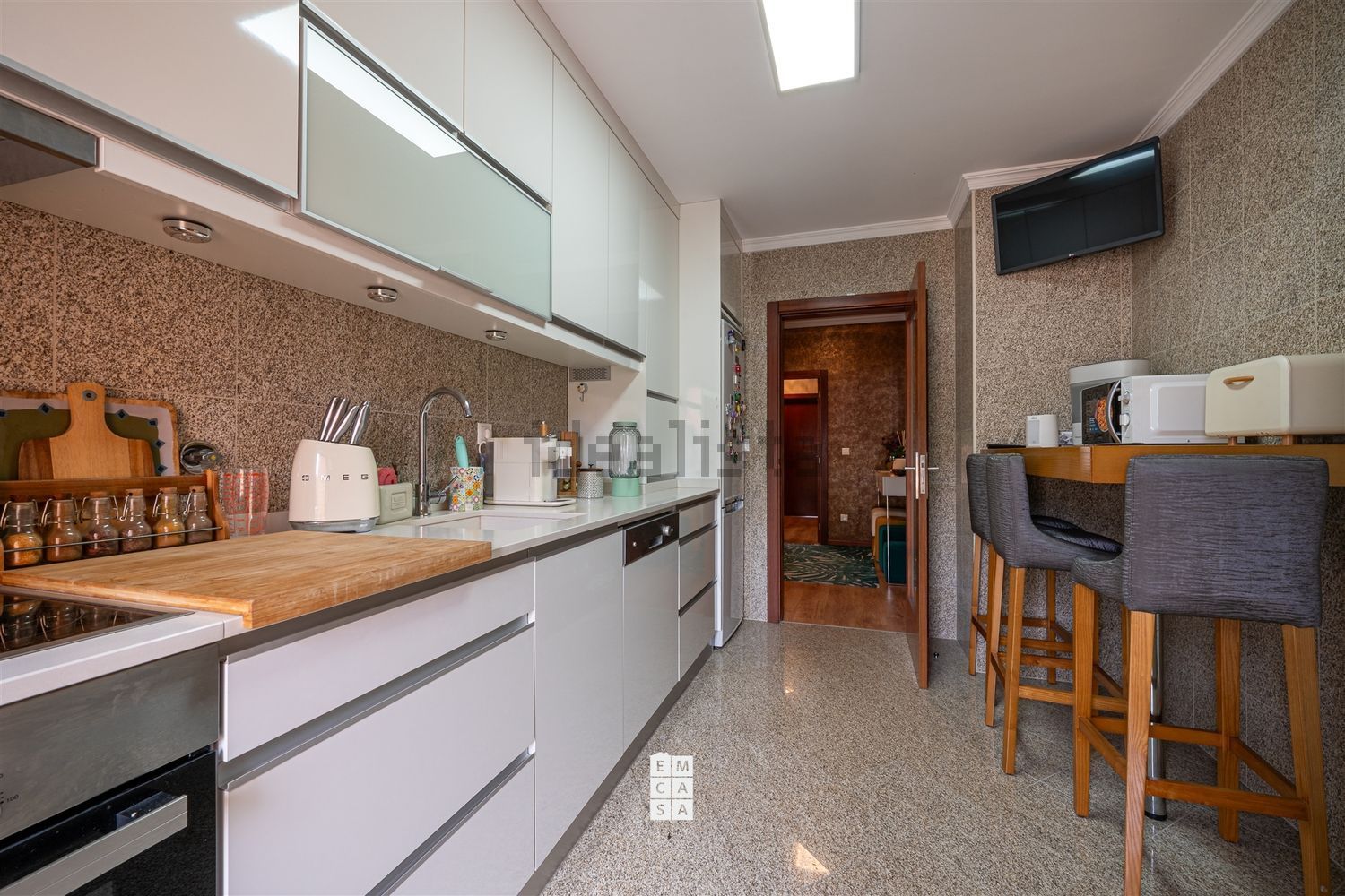 公寓 t3出售在 Centro de Oliveira de Azeméis - 厨房