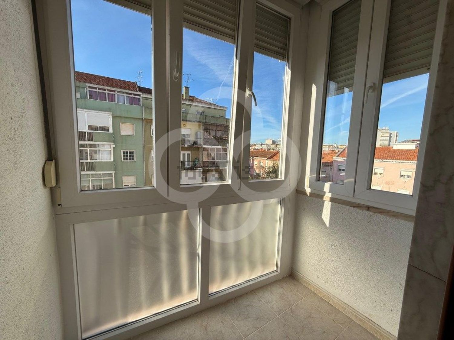 出租公寓 t2在Rua da Fonte dos Passarinhos, 28 a - 阳台