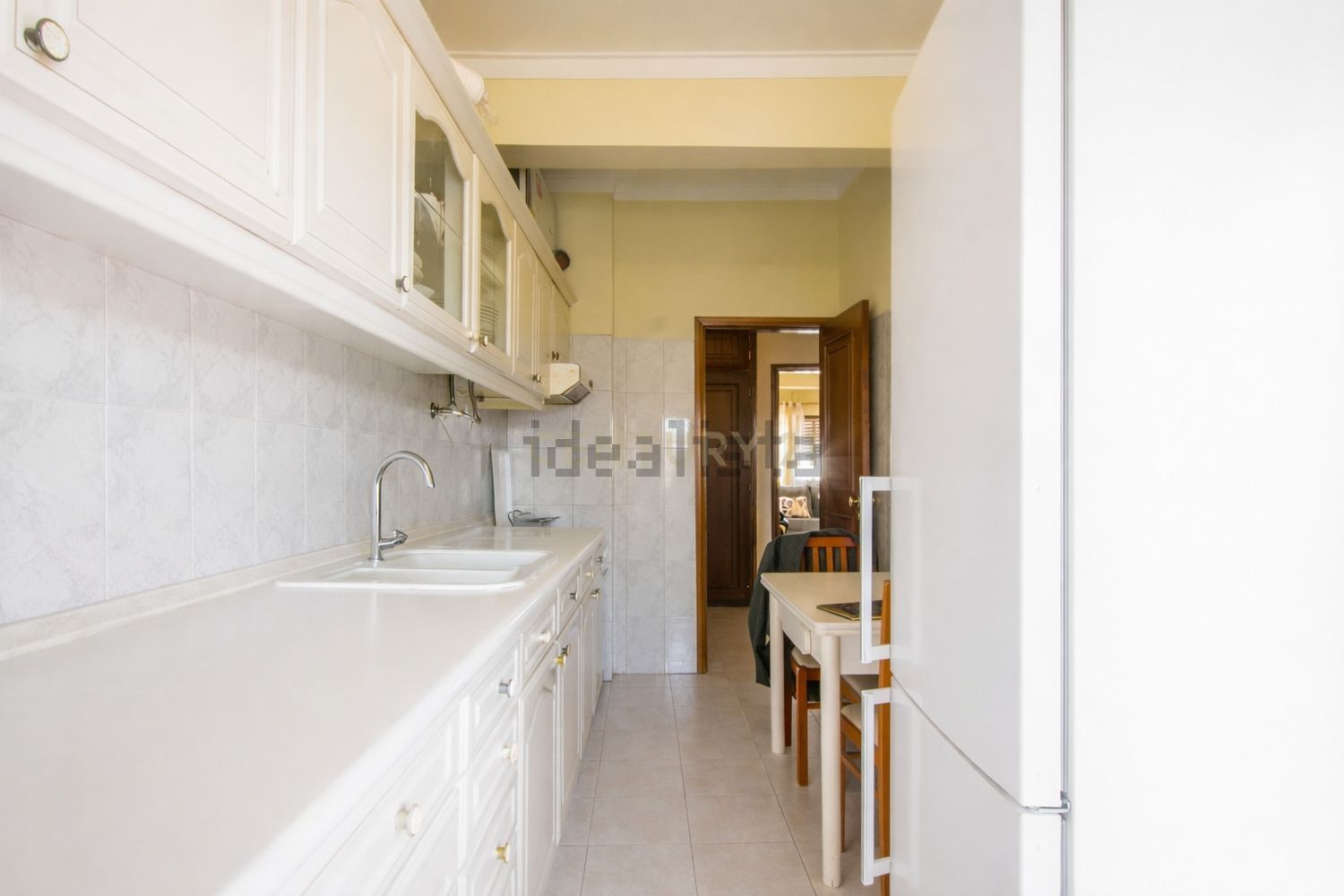 公寓 t2出售在Rua Francisco Miguel, 20 - 厨房