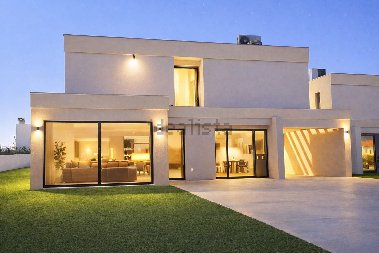 小楼房或独栋别墅出售在Avenida do Mar s/n - 外立面