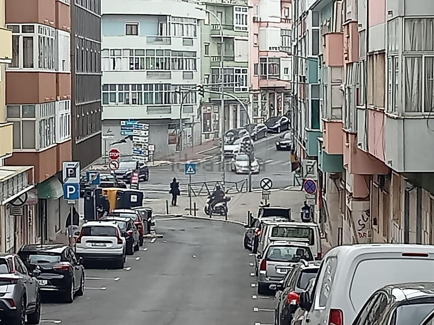 T0（单人公寓）出售在Rua Alexandre Herculano - 视线