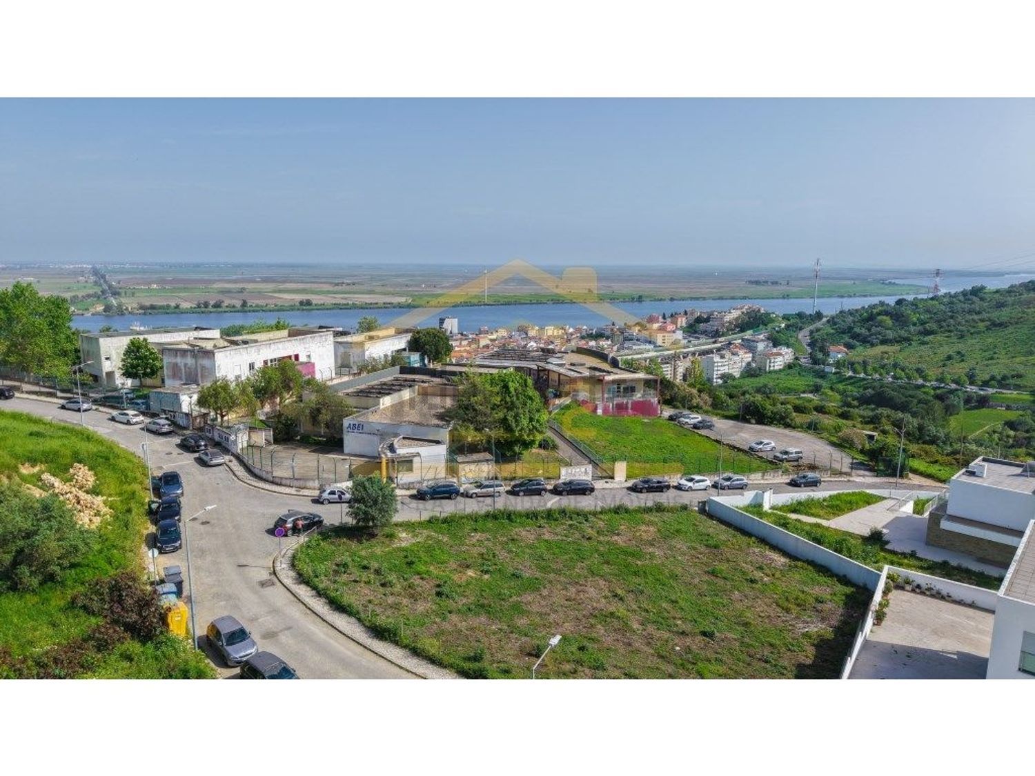 小楼房或独栋别墅出售在 Vila Franca de Xira - 视线