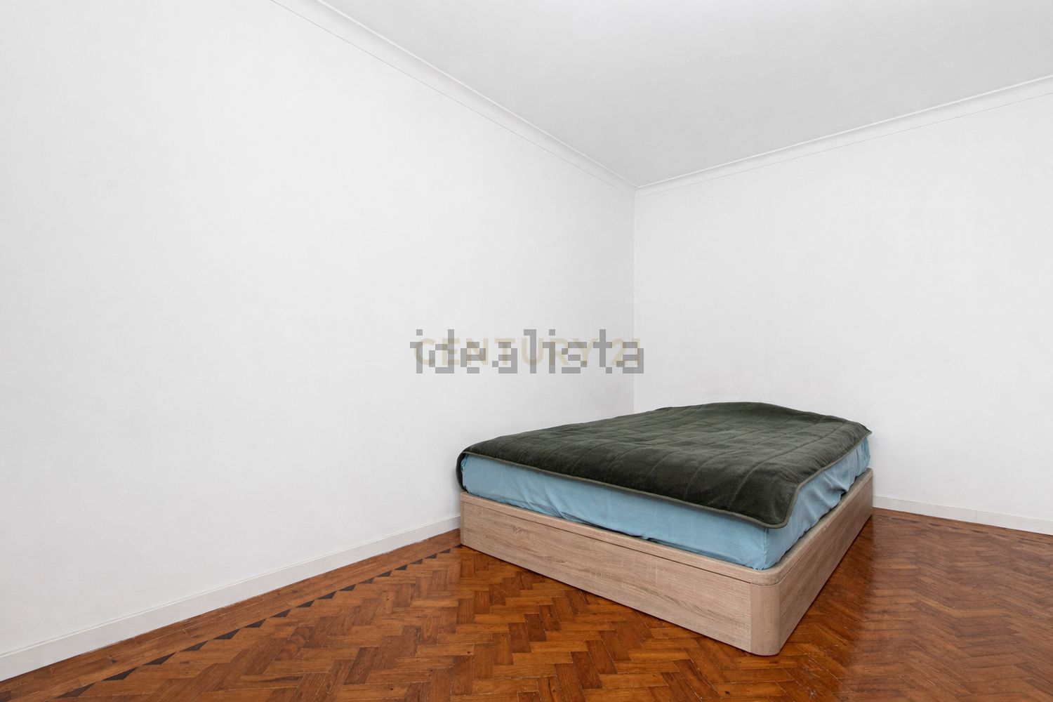 公寓 t3出售在Rua General Humberto Delgado, 37 - 卧室