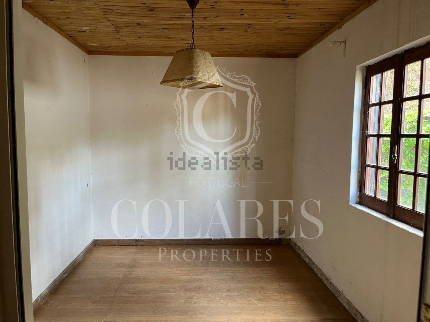 小楼房或独栋别墅出售在 Vila de Colares - Mucifal - 卧室