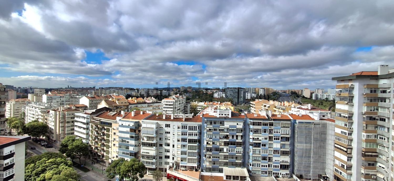出租公寓 t2在Alameda das Linhas de Torres, 258 - 视线