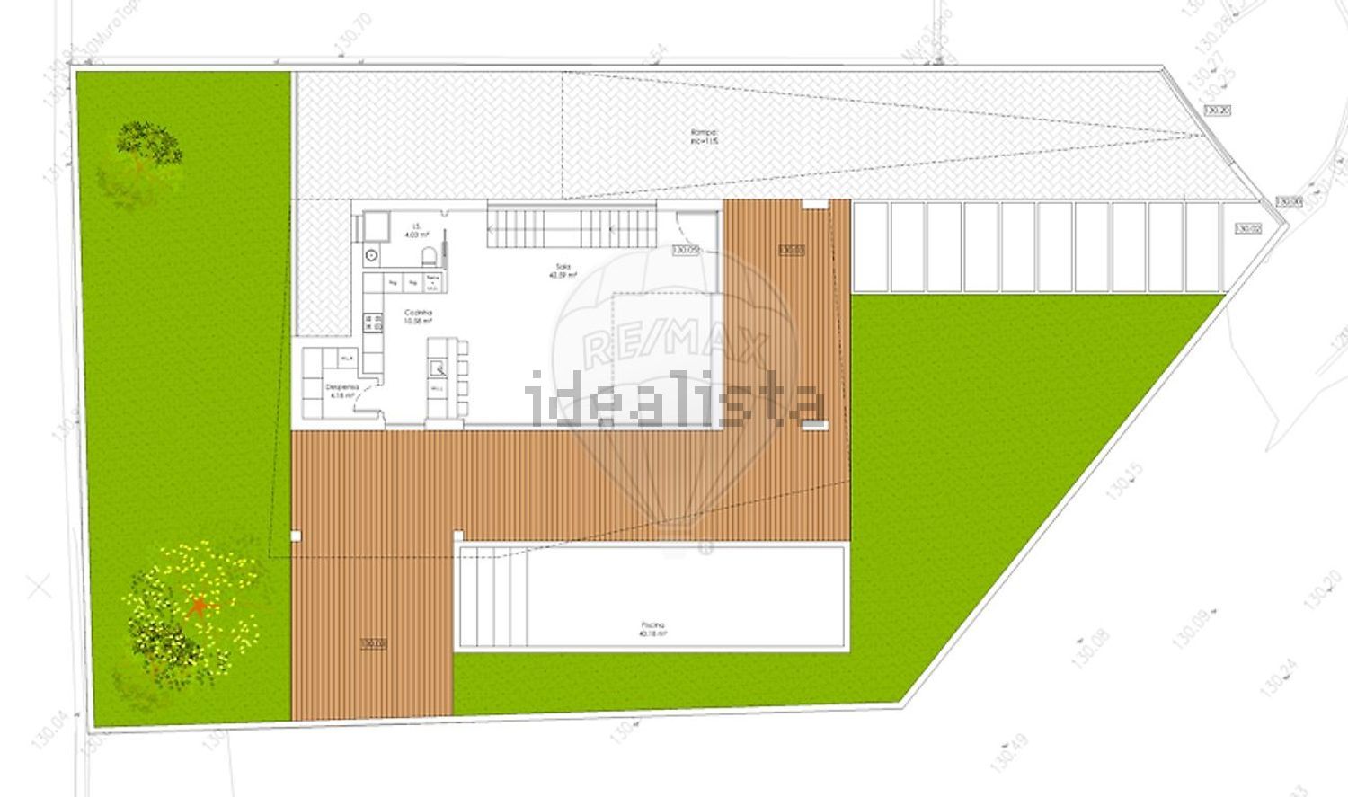 小楼房或独栋别墅出售在Avenida de Santa Isabel - 平面图