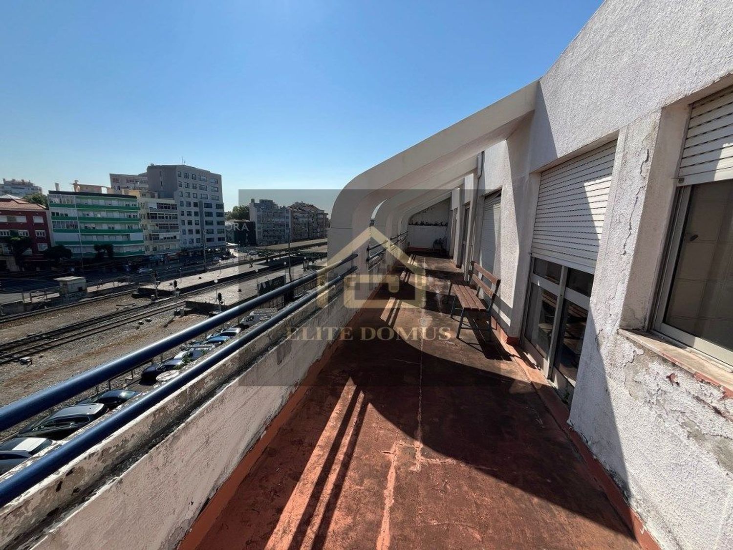 公寓 t4出售在 Centro da Amadora - 阳台