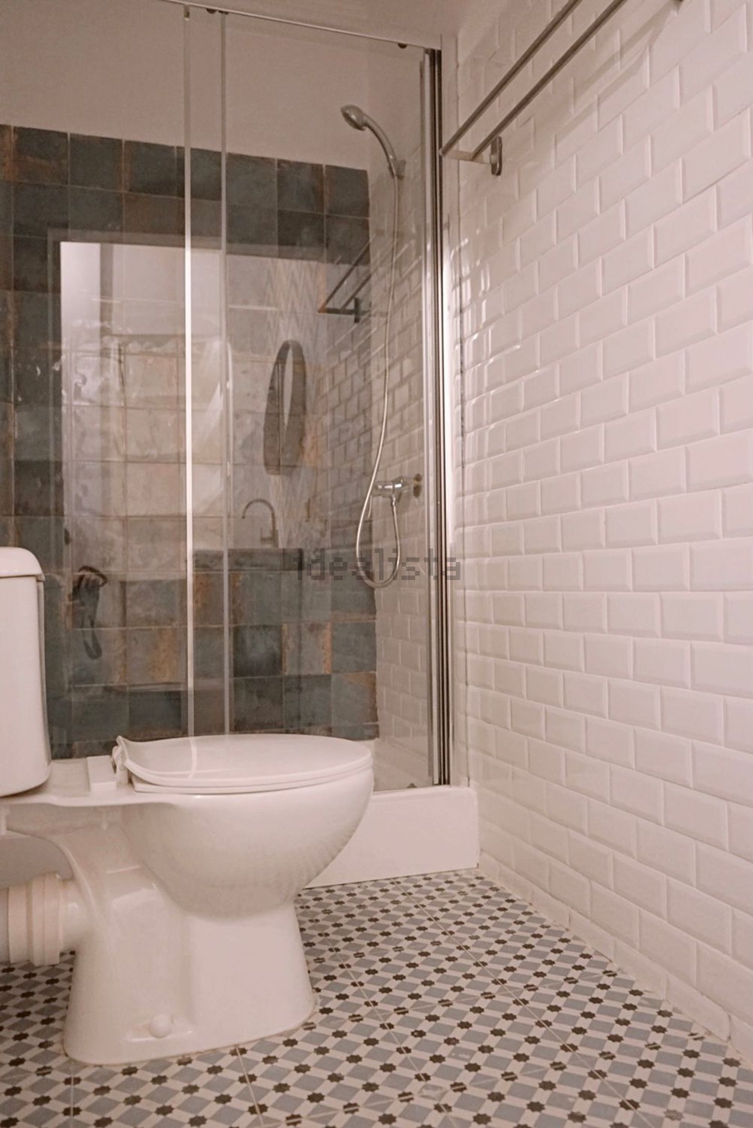 出租公寓 t2在Rua dos Lagares, 25 - 卫生间