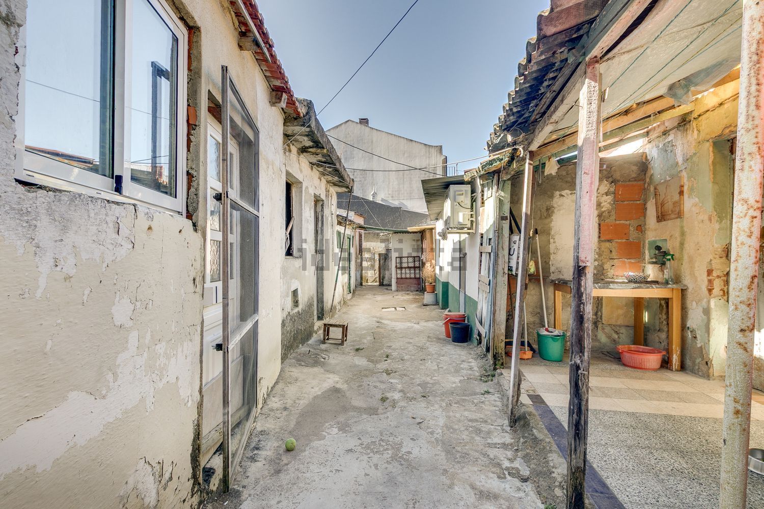 小楼房或独栋别墅出售在Rua Cesário Verde, 12 - 照片
