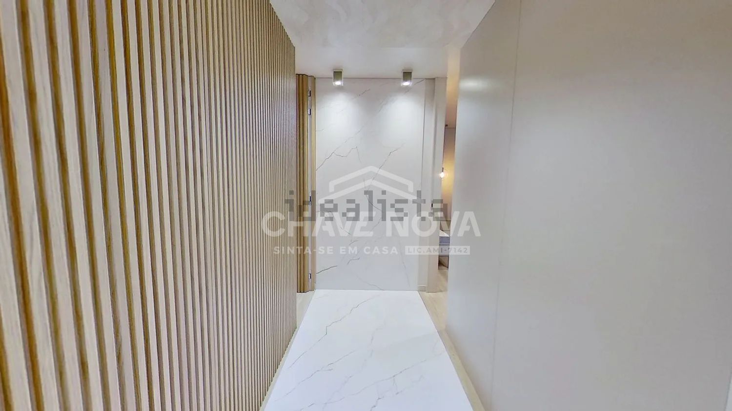 顶层公寓出售在Rua Conde de São Bento, 93 - 过道