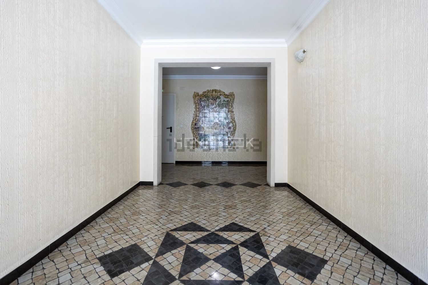 公寓 t2出售在 Baixa - Centro Histórico - 过道