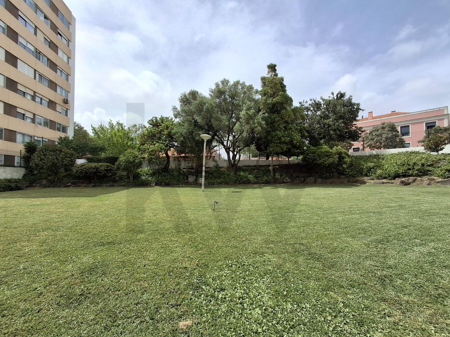 出租公寓 t3在Rua Maria Veleda s/n - 花园