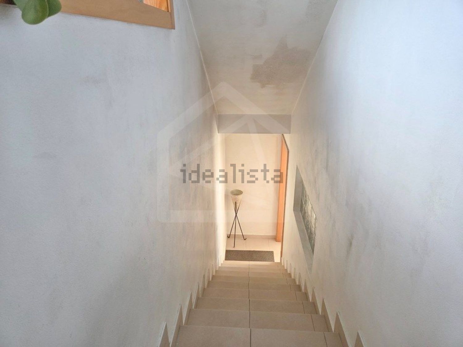 小楼房或独栋别墅出售在Rua Nossa Senhora do Carmo, 13 - 过道