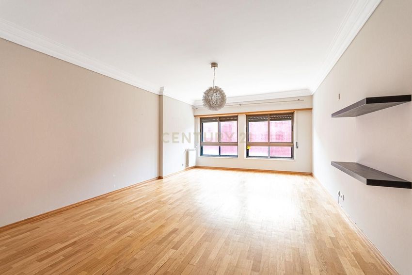 出租公寓 t2在Avenida das Laranjeiras, 36