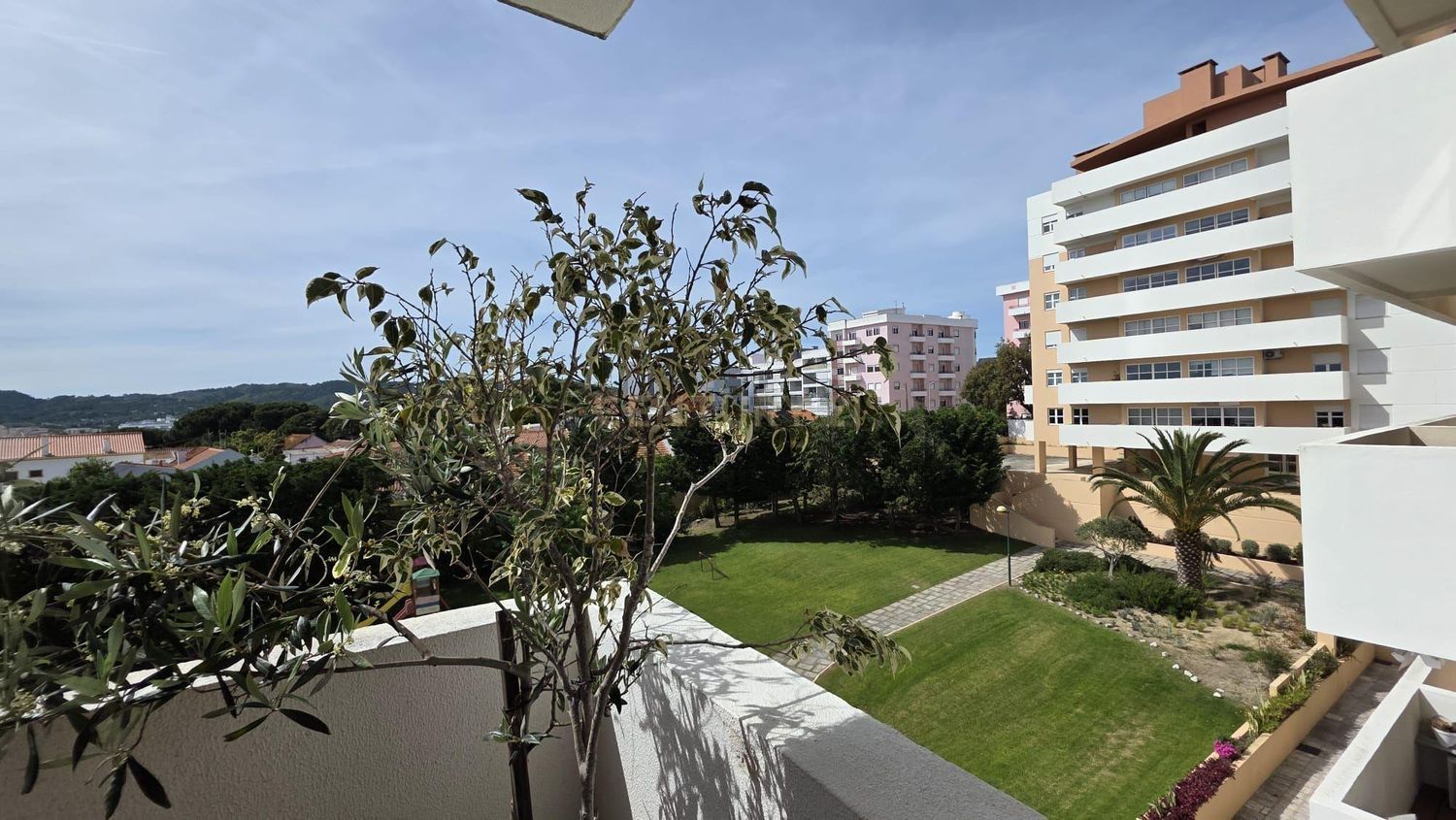 公寓 t3出售在Avenida Coração de Maria, 11 - 花园