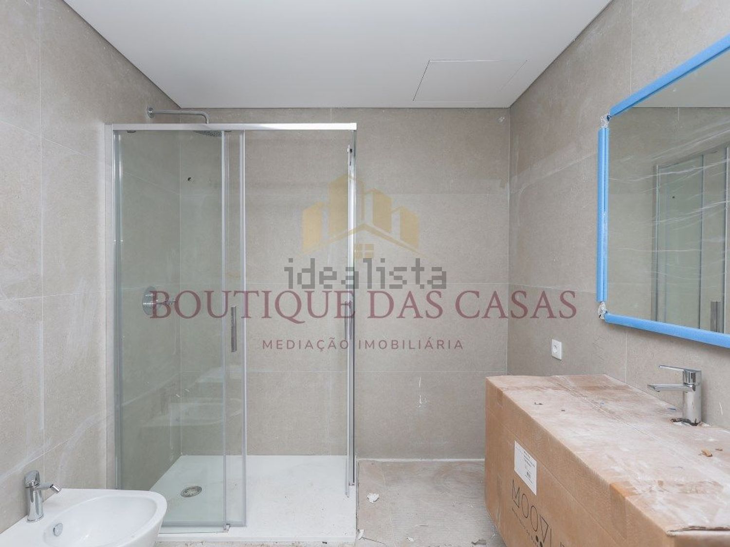 公寓 t2出售在Rua Barreiro, 319 - 卫生间