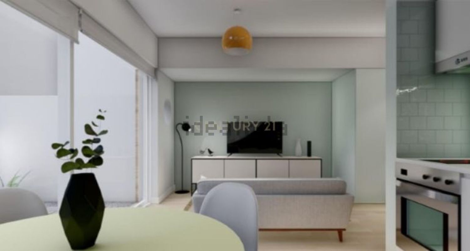 公寓 t1出售在Rua de Coutinho de Azevedo, 167 - 客厅