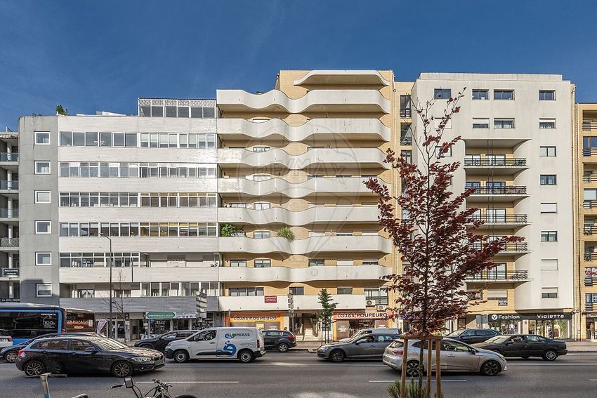 公寓 t2出售在Avenida da Liberdade, 158