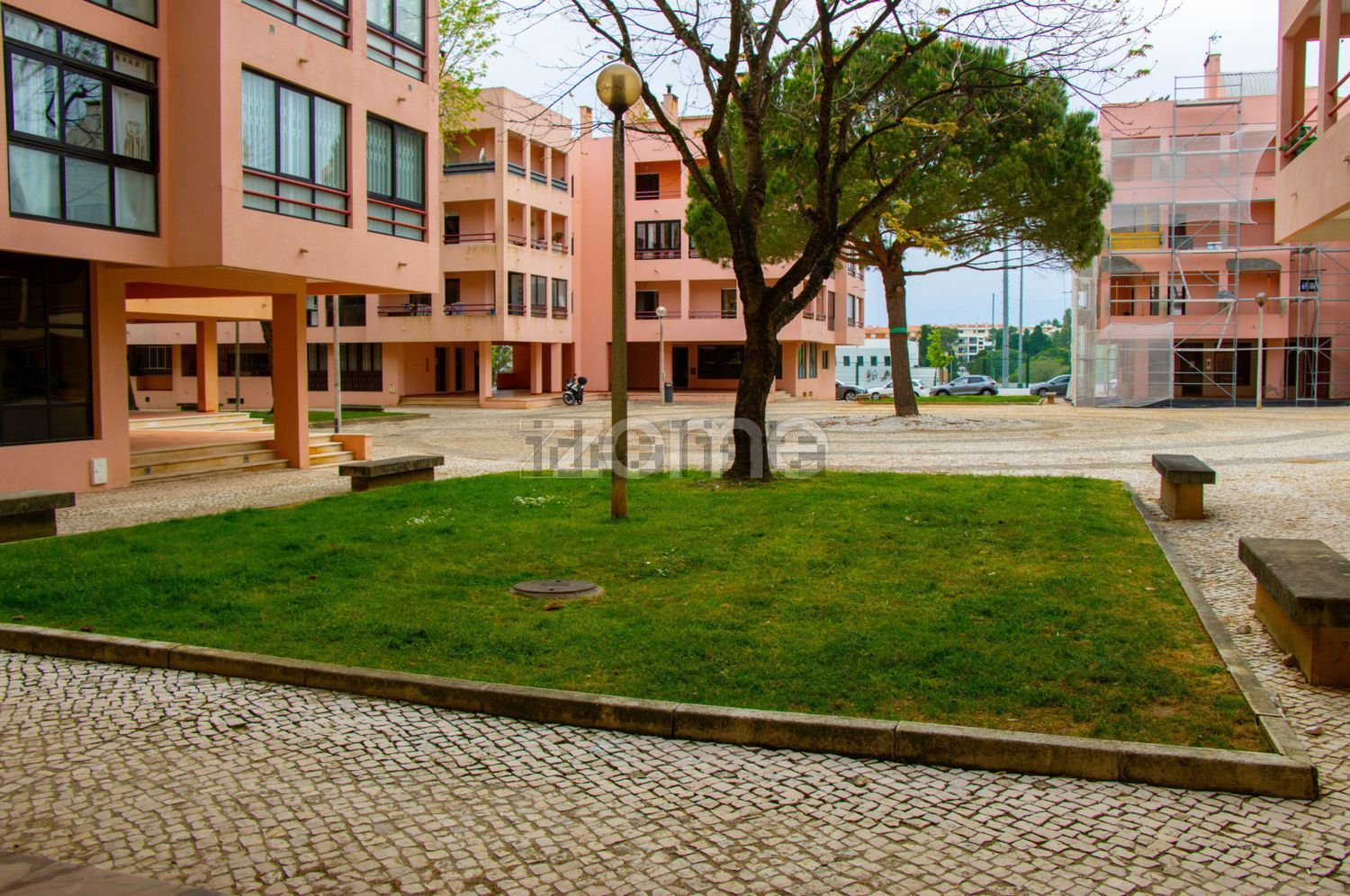 公寓 t3出售在Alameda da Guia, 348 - 详情