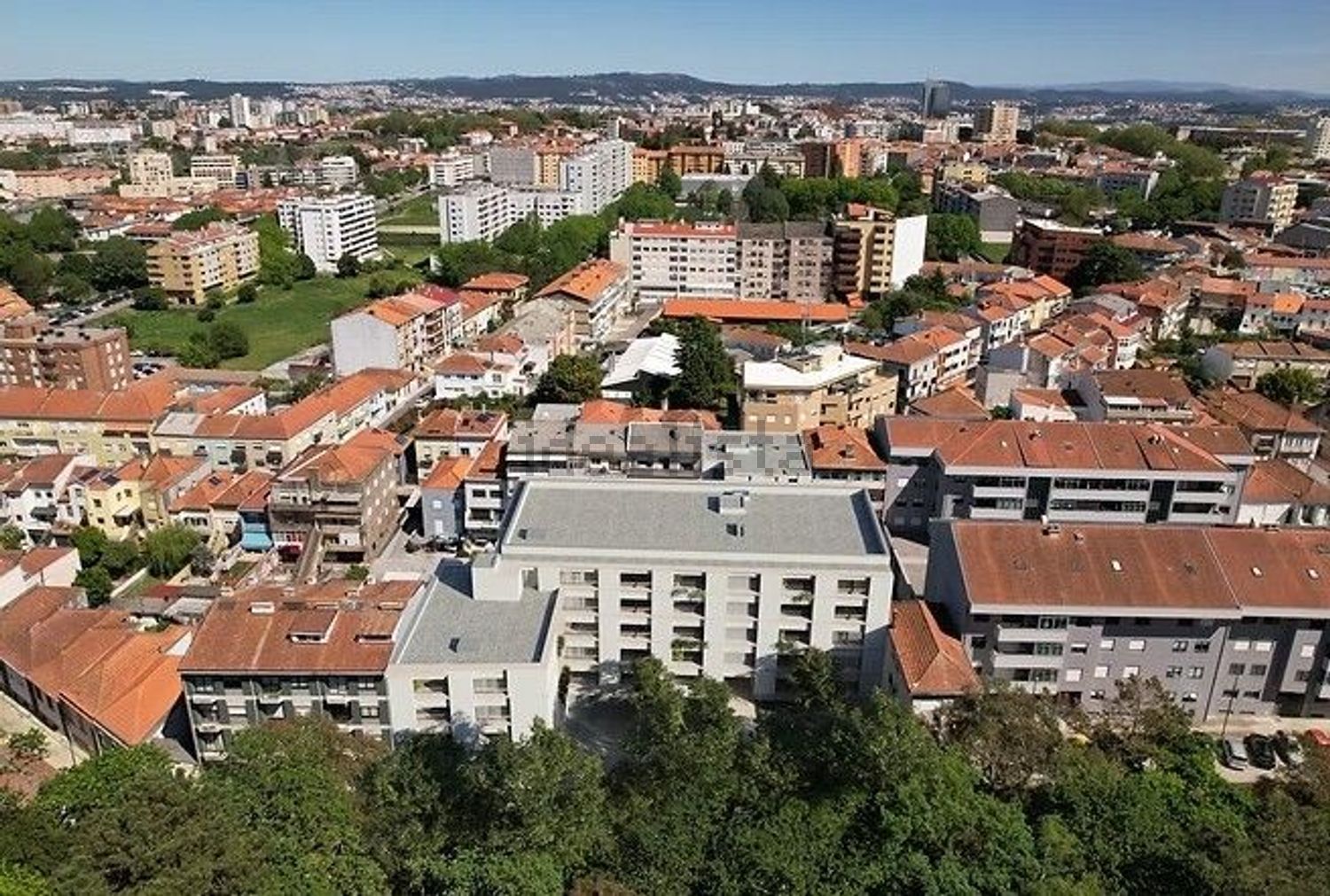 公寓 t1出售在Rua Álvaro de Castelões - 照片