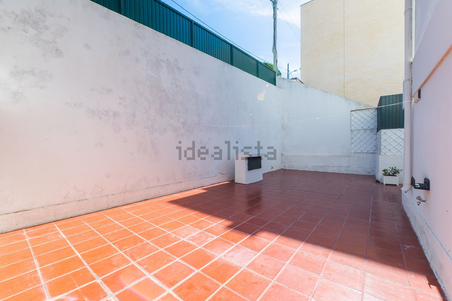 公寓 t1出售在Avenida Portugal, 590 - 阳台
