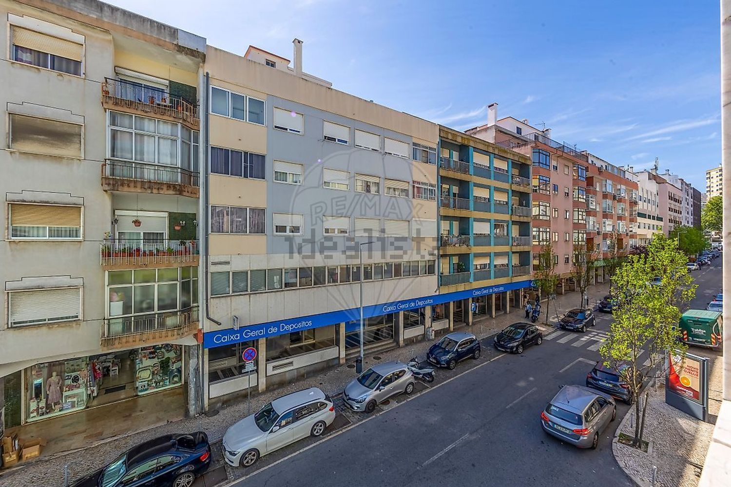 公寓 t3出售在Avenida António Ennes - 视线